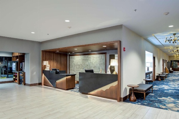 DoubleTree by Hilton Harrisonburg image 3
