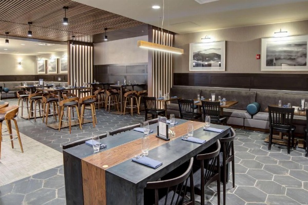 DoubleTree by Hilton Harrisonburg image 8